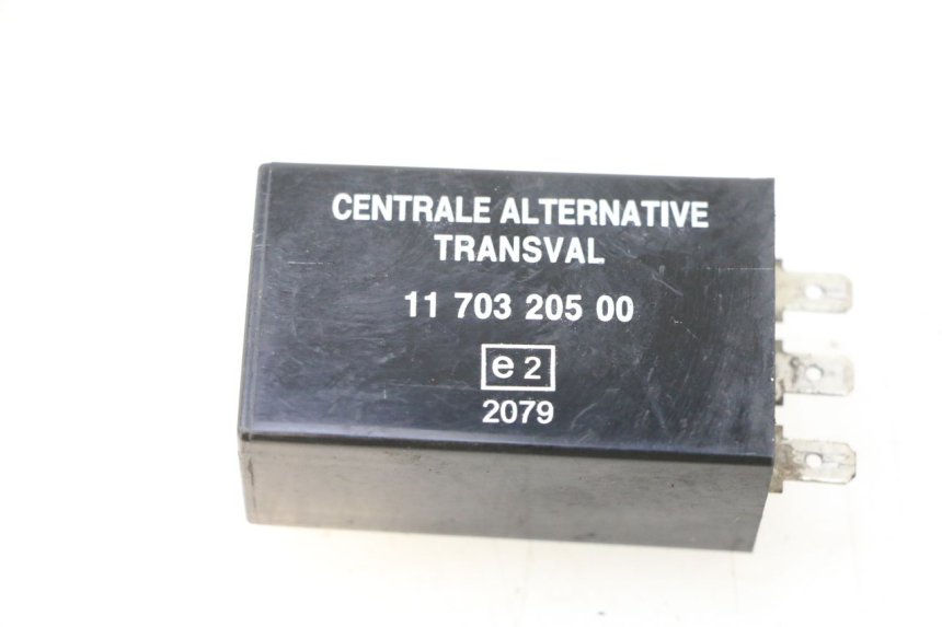 photo de CENTRAL DE PISCAS PEUGEOT LUDIX ONE 50 (2004 - 2006) - Vista principal