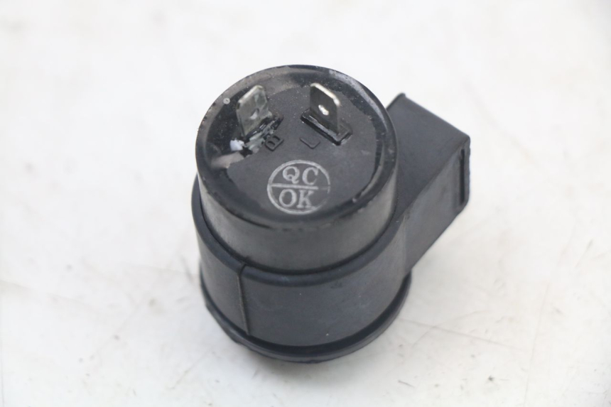 photo de CENTRALINA DE PISCAS SYM MIO 50 (2011 - 2017) - Ampliação técnica