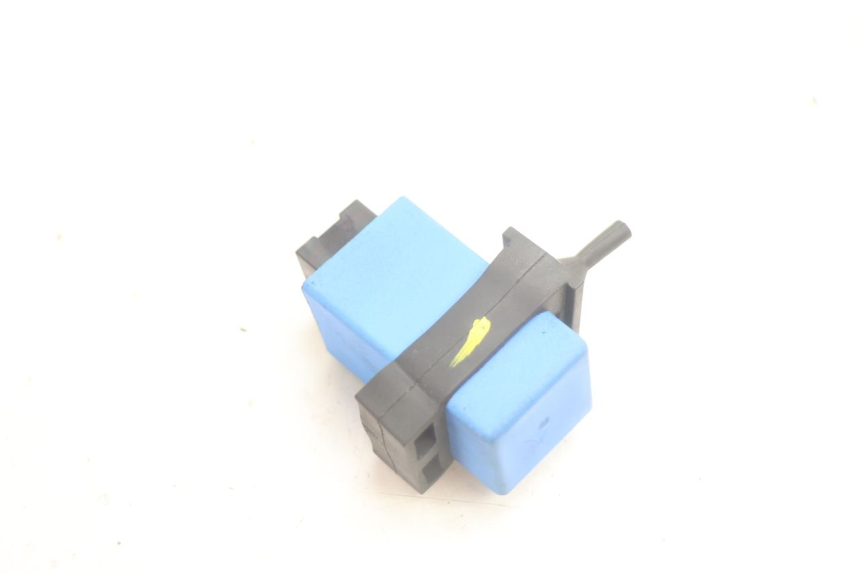 photo de CENTRAL DE PISCA PIAGGIO MP3 HPE 530 (2022 - 2026) - Zoom do estado de desgaste
