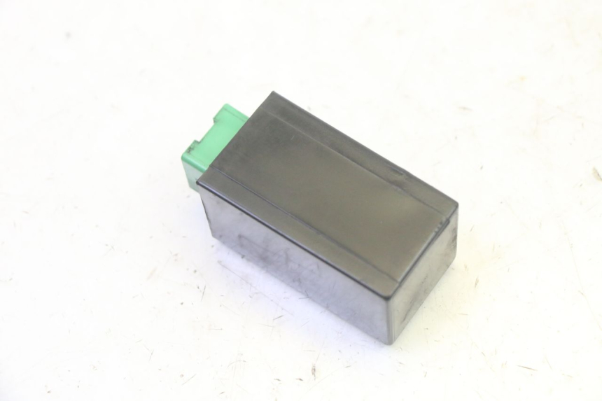 photo de CENTRALINA DE PISCAS PIAGGIO MP3 RL 250 (2006 - 2010) - Outro ângulo de visão