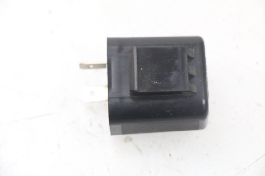 photo de CENTRALINA DE PISCAS MBK MW TRYPTIK 125 (2017 - 2022) - Zoom do estado de desgaste