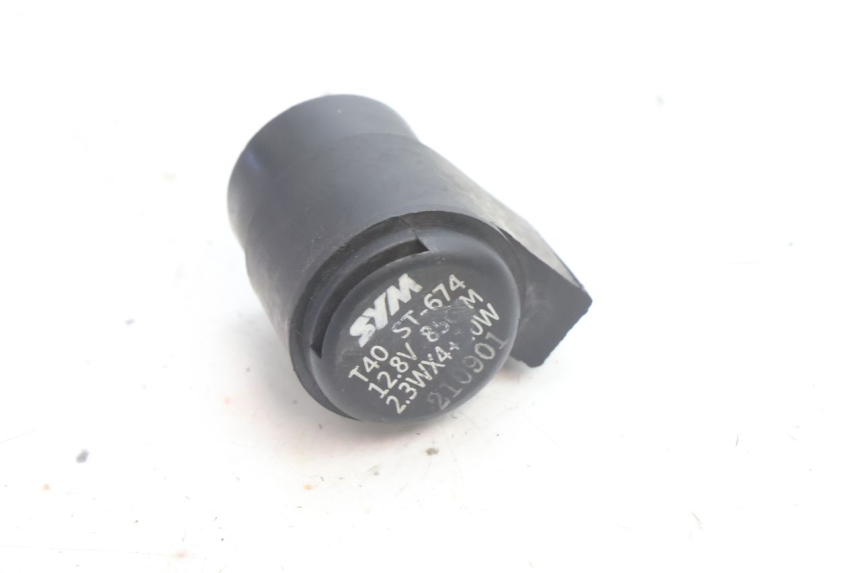 photo de CENTRALINA DE PISCAS SYM ORBIT III 3 4T 50 (2021 - 2025) - Vista principal