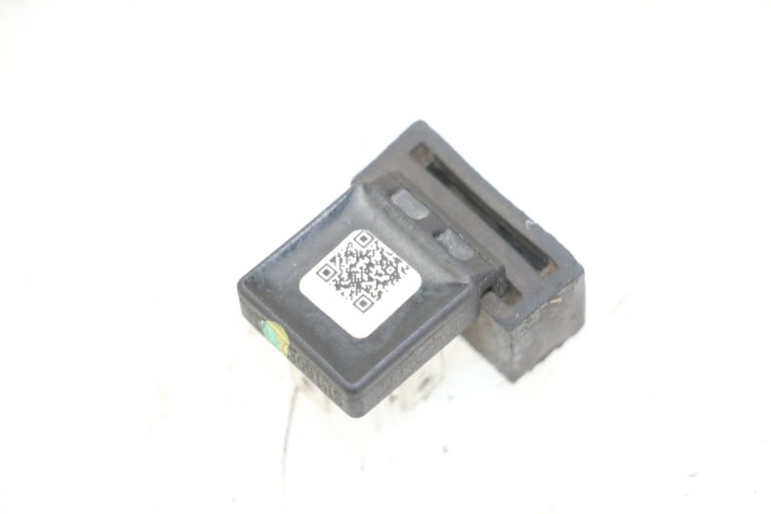 photo de CENTRALINA DE PISCAS PIAGGIO LIBERTY IGET 4T 50 (2021 - 2025) - Detalhe da peça