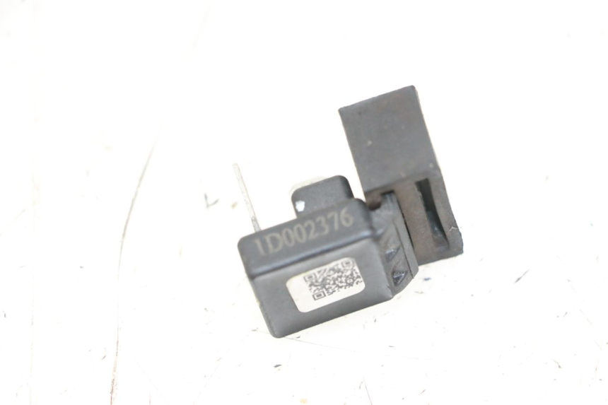 photo de CENTRALINA DE PISCAS PIAGGIO LIBERTY IGET 4T 50 (2021 - 2025) - Zoom do estado de desgaste
