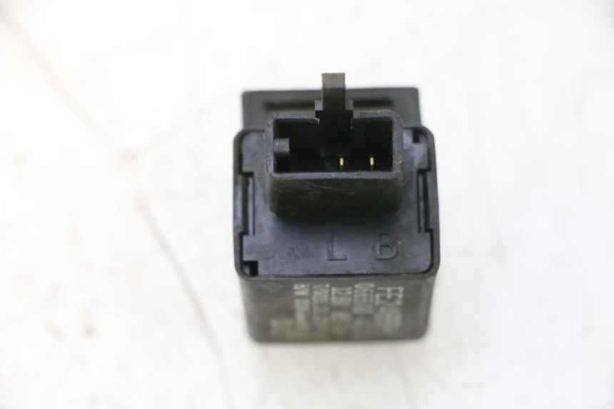 photo de CENTRAL DE PISCAS HONDA SH 125 (2001 - 2003) - Detalhe da peça