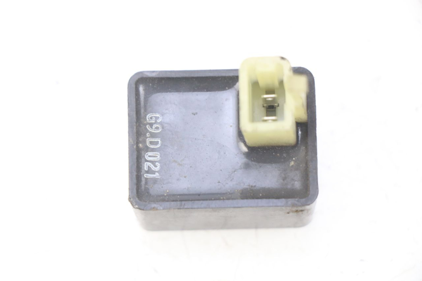 photo de CENTRALINA DE PISCAS SUZUKI SIXTEEN 125 (2008 - 2010) - Detalhe da peça