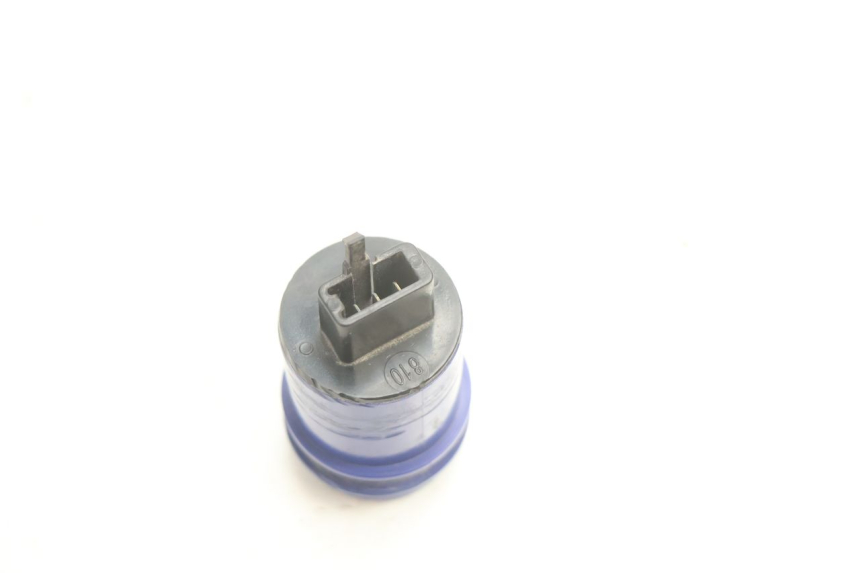 photo de CENTRALINA DE PISCAS PEUGEOT SPEEDFIGHT LC 50 (1996 - 2002) - Outro ângulo de visão
