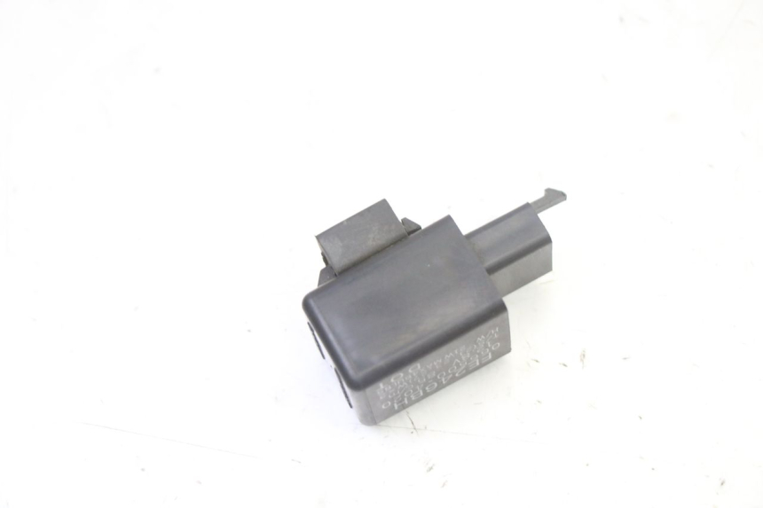 photo de CENTRALINA DE PISCAS HONDA ST PAN EUROPEAN 1300 (2002 - 2013) - Zoom do estado de desgaste
