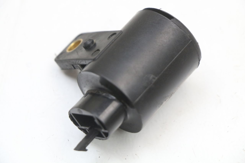 photo de CENTRALINA DE PISCAS KYMCO SUPER 8 4T 50 (2021 - 2024) - Outro ângulo de visão