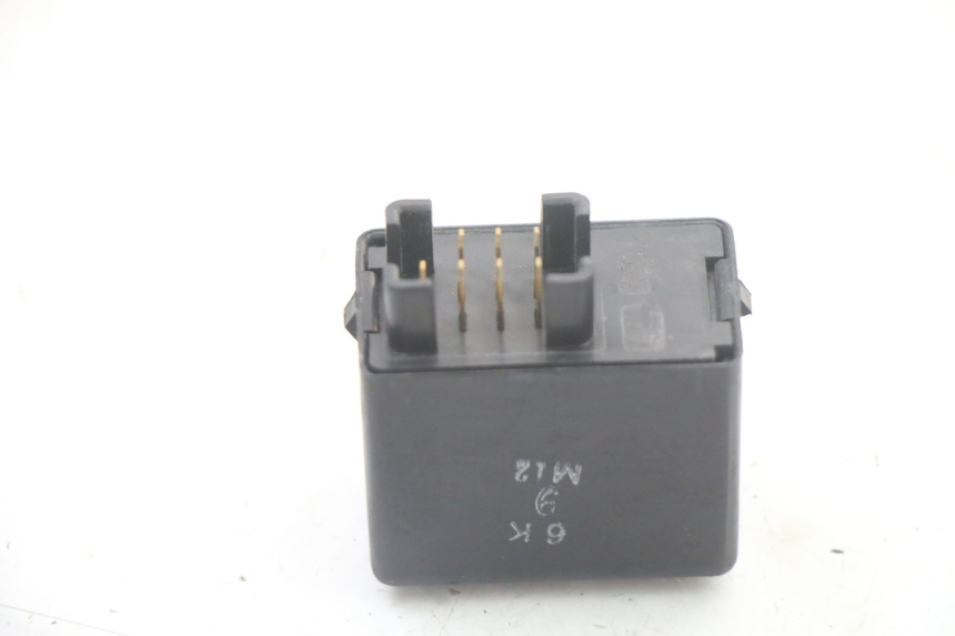 photo de CENTRALINA DE PISCAS SUZUKI GSX F GSXF 650 (2007 - 2015) - Zoom do estado de desgaste