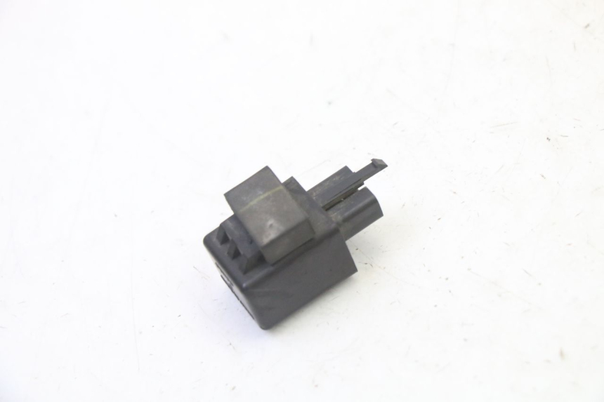 photo de CENTRALINA DE PISCAS YAMAHA TDM ABS 900 (2002 - 2014) - Outro ângulo de visão