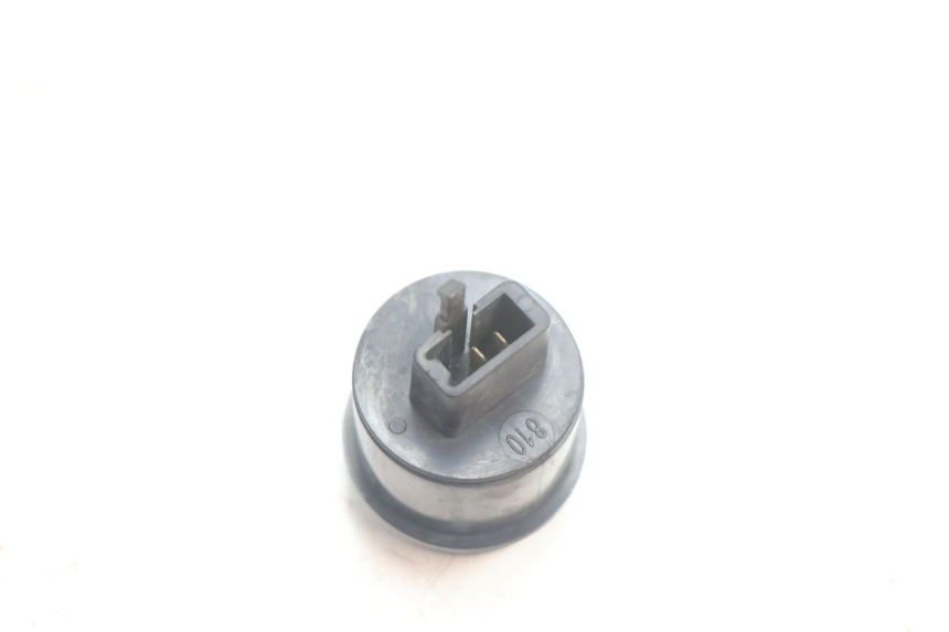 photo de CENTRALINA DE PISCAS PEUGEOT TREKKER 50 (1995 - 2004) - Zoom do estado de desgaste