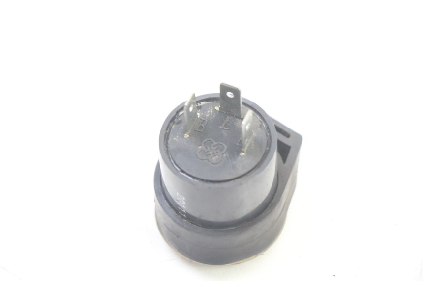 photo de CENTRALINA DE PISCAS PEUGEOT V-CLIC VCLIC 50 (2007 - 2013) - Zoom do estado de desgaste