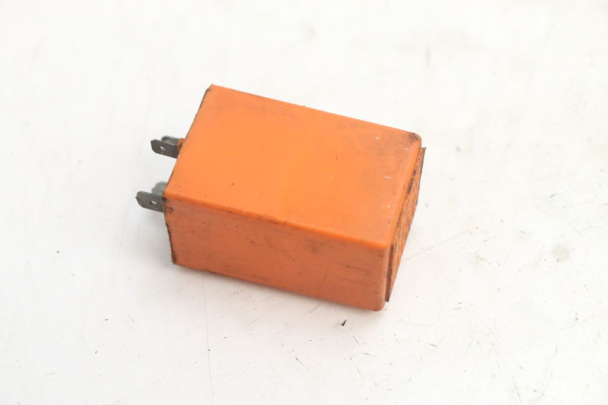 photo de CENTRAL DE PISCAS PIAGGIO VESPA PK FL 2T 50 (1990 - 1996) - Detalhe da peça