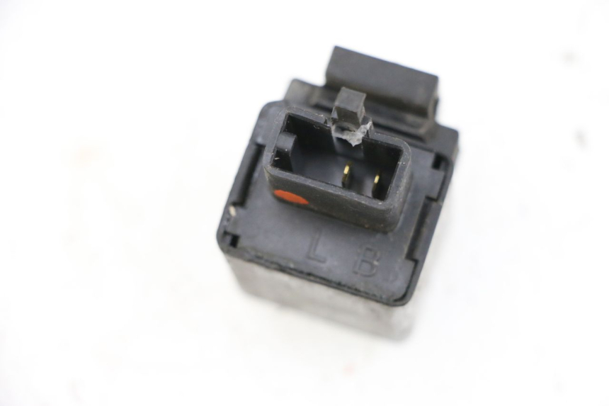 photo de CENTRALINA DE PISCAS YAMAHA X-MAX XMAX 125 (2010 - 2013) - Zoom do estado de desgaste