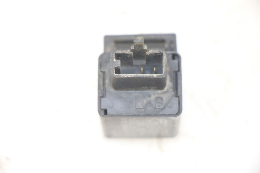 photo de CENTRALINA DE PISCAS YAMAHA XJN DIVERSION 600 (2000 - 2003) - Zoom do estado de desgaste