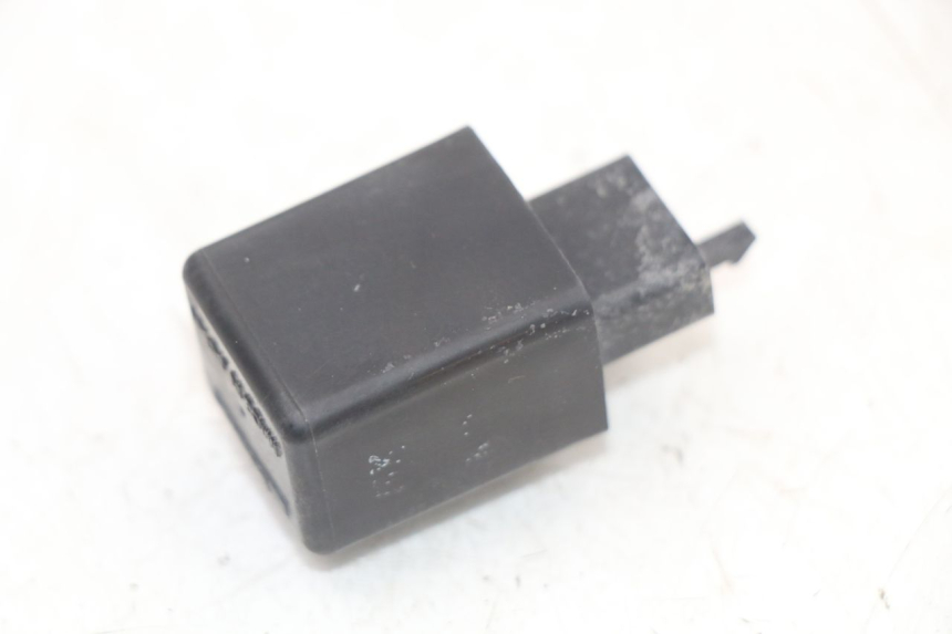 photo de CENTRALINA DE PISCAS YAMAHA FJR ABS 1300 (2006 - 2012) - Detalhe da peça