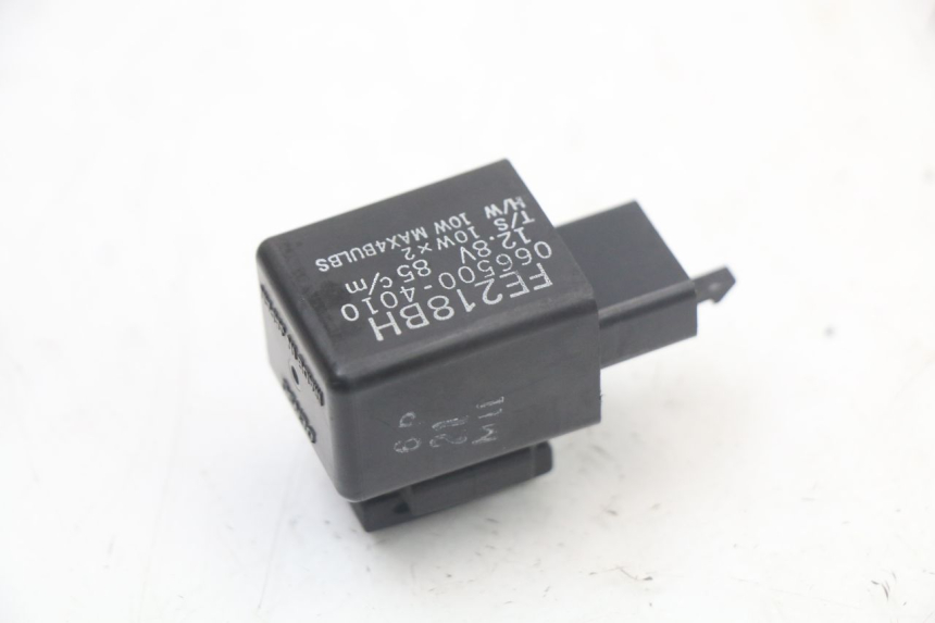 photo de CENTRALINA DE PISCAS YAMAHA FZ1 FAZER 1000 (2007 - 2009) - Detalhe da peça