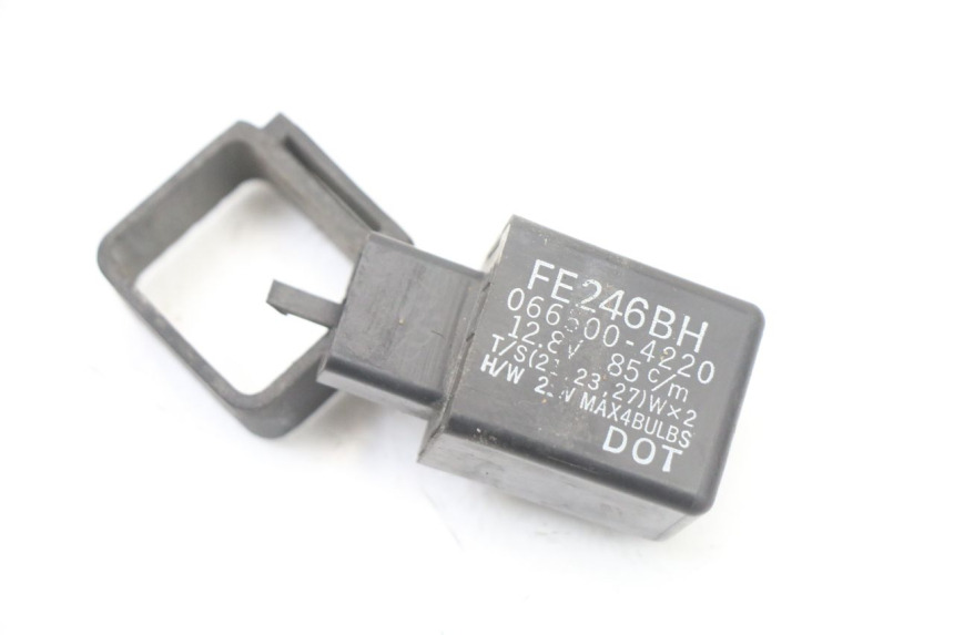 photo de CENTRALINA DE PISCAS YAMAHA FZS FAZER 600 (2001 - 2003) - Vista principal