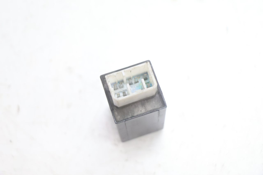 photo de CENTRALINA DE PISCAS YAMAHA YP MAJESTY 125 (2007 - 2010) - Outro ângulo de visão