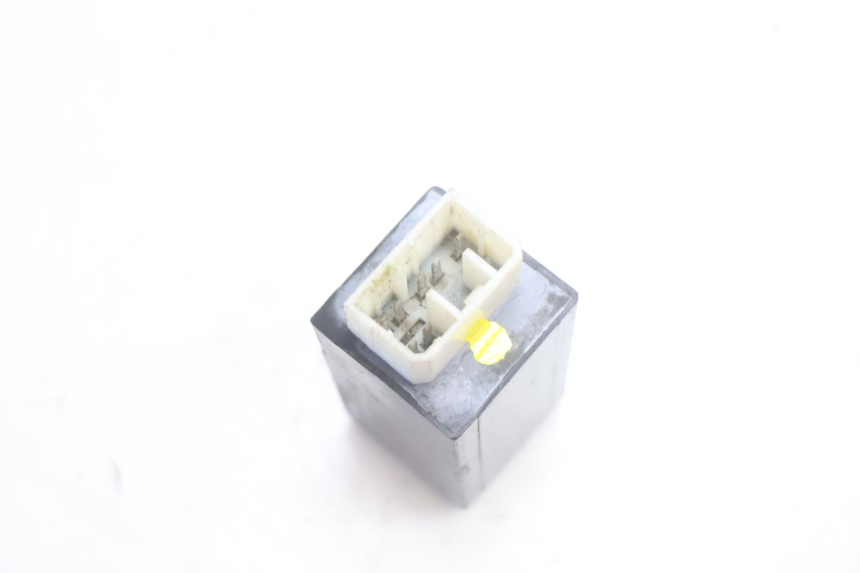 photo de CENTRALINA DE PISCAS YAMAHA YP MAJESTY 125 (2002 - 2006) - Ampliação técnica