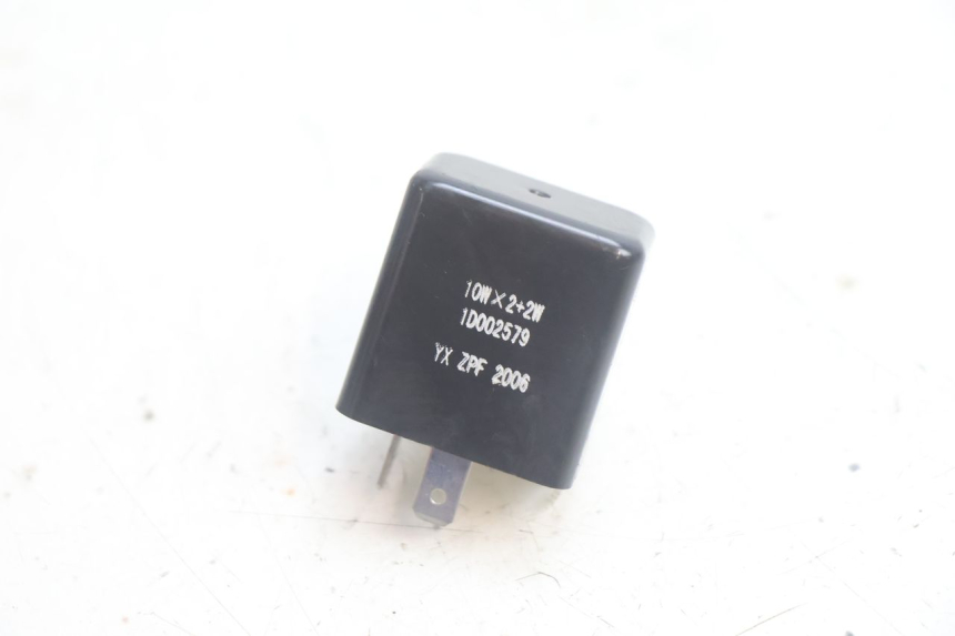 photo de CENTRAL DE PISCAS PIAGGIO ZIP IGET 4T 50 (2021 - 2023) - Vista principal