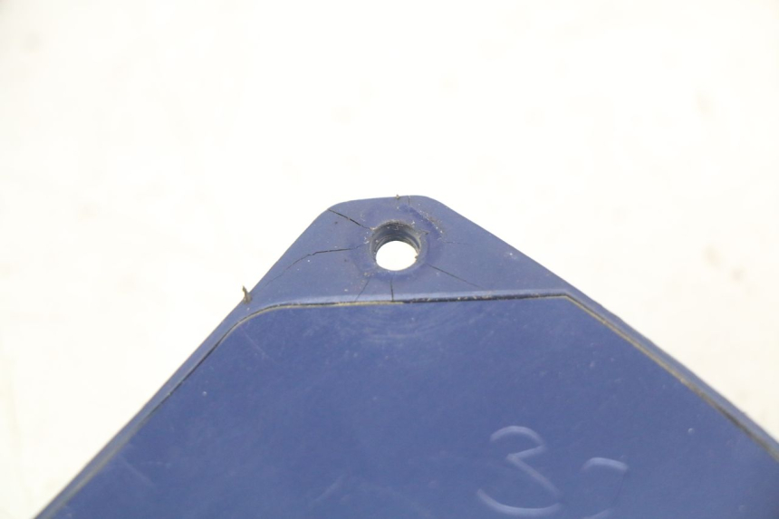 photo de CARREGADOR DE BATERIA PEUGEOT E-VIVACITY 1 (2012 - 2018) - Outro ângulo de visão