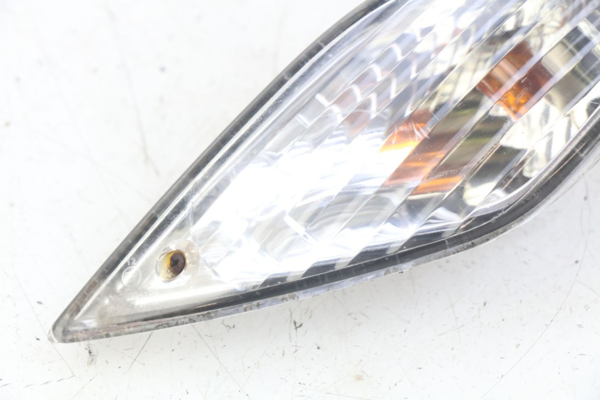 photo de PISCA TRASEIRO DIREITO SYM FIDDLE 3 III 125 (2014 - 2020) - Pontos de fixação