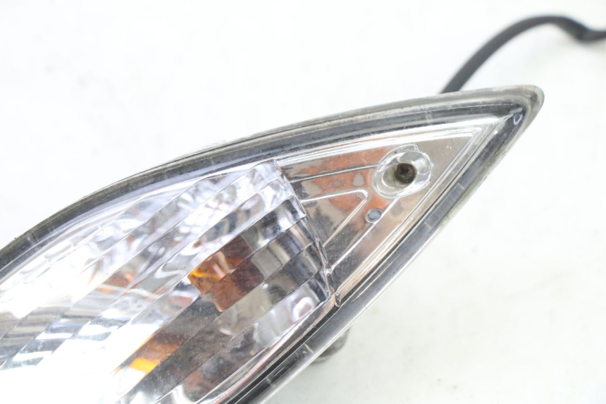 photo de PISCA TRASEIRO DIREITO SYM FIDDLE 3 III 125 (2014 - 2020) - Zoom do estado de desgaste