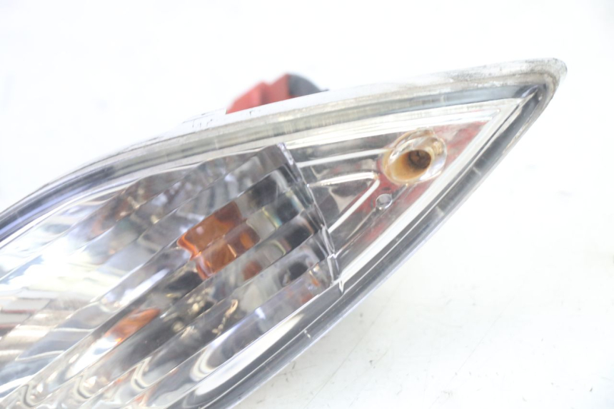 photo de PISCA TRASEIRO DIREITO SYM FIDDLE 3 III 125 (2014 - 2020) - Zoom do estado de desgaste
