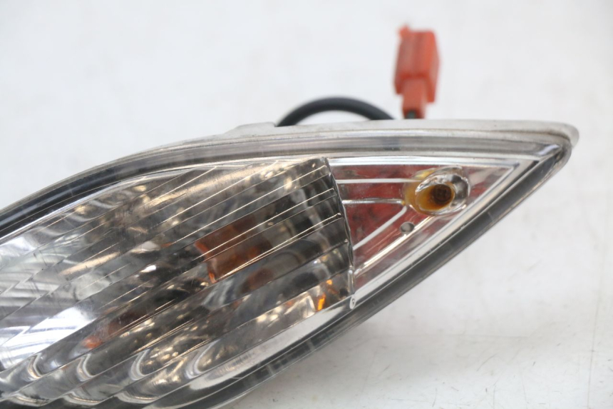 photo de PISCA TRASEIRO DIREITO SYM FIDDLE 3 III 50 (2014 - 2020) - Zoom do estado de desgaste