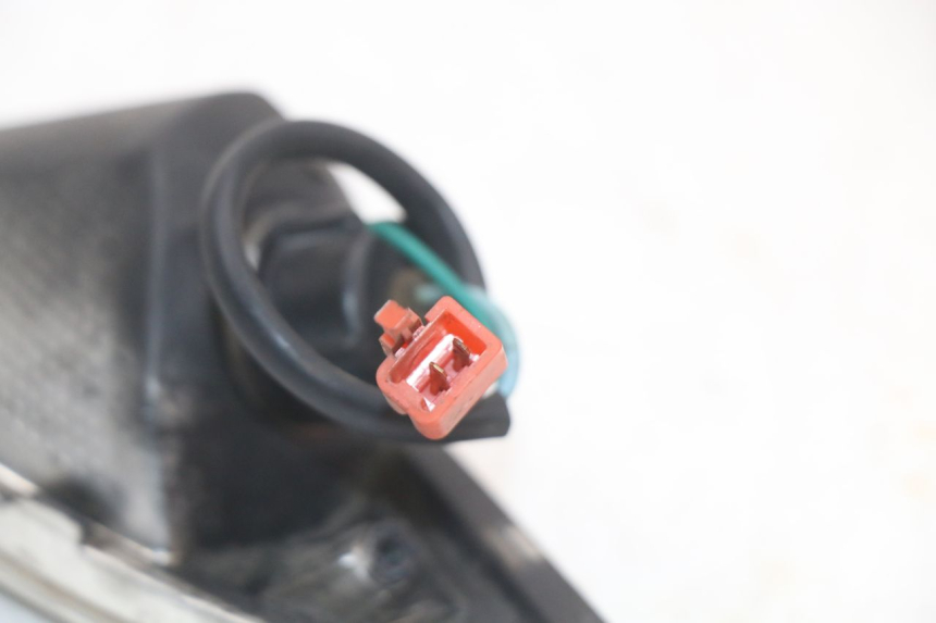 photo de PISCA TRASEIRO DIREITO SYM FIDDLE 3 III 50 (2014 - 2020) - Pontos de fixação