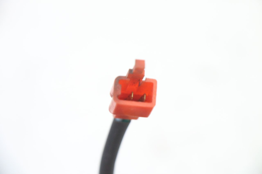 photo de PISCA TRASEIRO DIREITO SYM FIDDLE 3 III 50 (2014 - 2020) - Pontos de fixação
