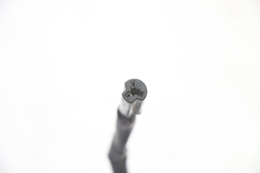 photo de PISCA TRASEIRO DIREITO YAMAHA FZ6 FAZER S2 600 (2007 - 2011) - Ampliação técnica