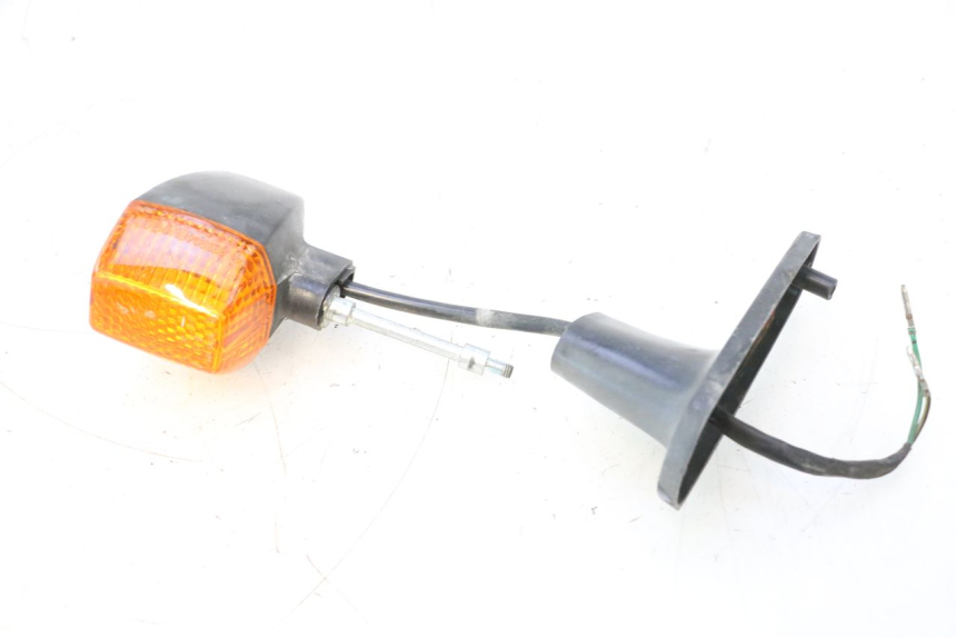 photo de SINALIZADOR TRASEIRO DIREITO KAWASAKI GPX F ZX750F 750 (1986 - 1990) - Detalhe da peça