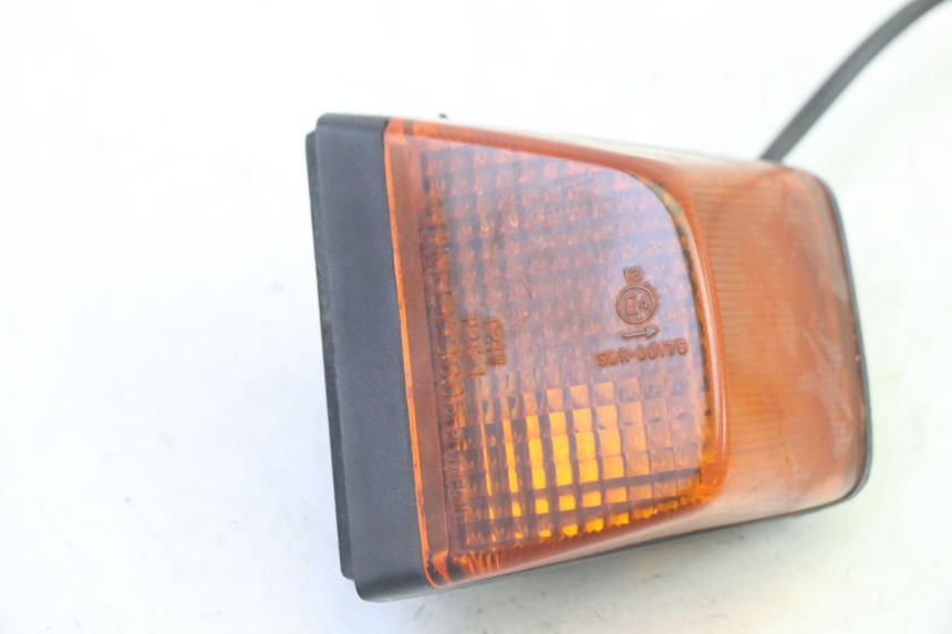 photo de PISCA TRASEIRO DIREITO KAWASAKI GPX R WARBIRD 600 (1988 - 1993) - Detalhe da peça