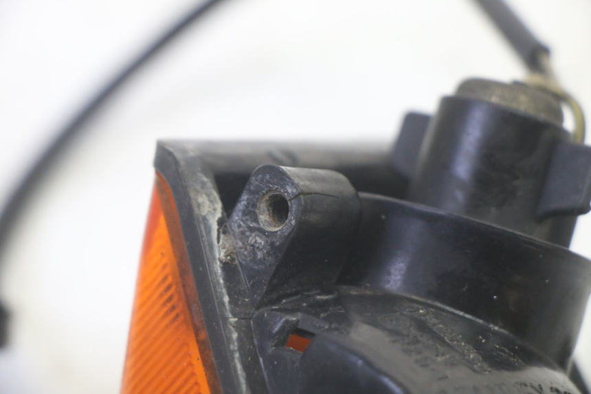 photo de PISCA TRASEIRO DIREITO KAWASAKI GPX R WARBIRD 600 (1988 - 1993) - Vista geral