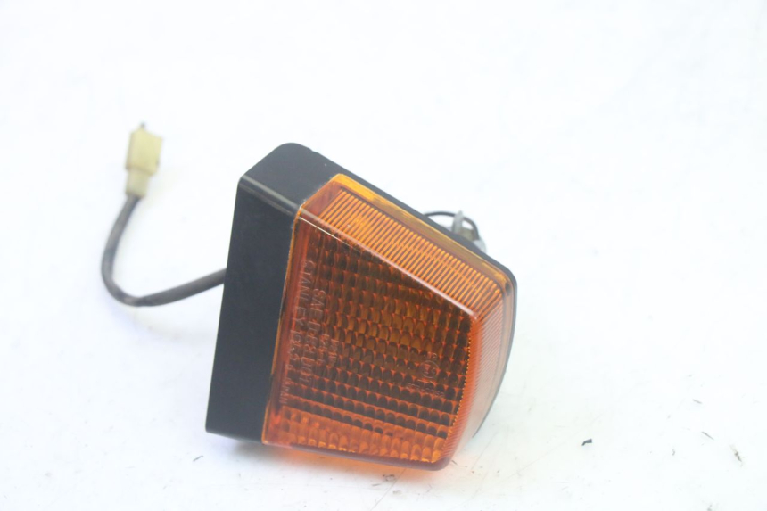 photo de PISCA TRASEIRO DIREITO KAWASAKI GPZ RX 1000 (1986 - 1988) - Detalhe da peça