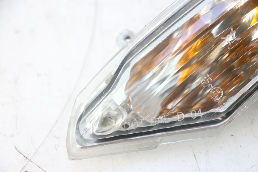 photo de PISCA TRASEIRO DIREITO KYMCO GRAND DINK 125 (2008 - 2014) - Pontos de fixação