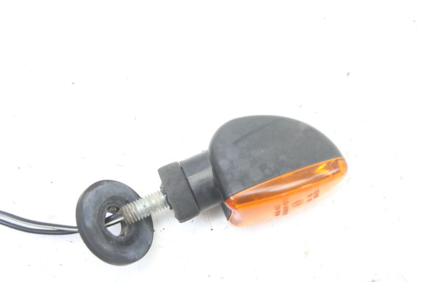 photo de PISCA TRASEIRO DIREITO SUZUKI GS GSE 500 (2001 - 2003) - Zoom do estado de desgaste