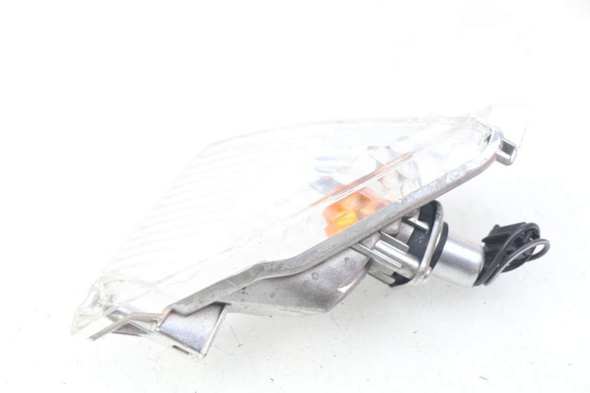 photo de PISCA TRASEIRO DIREITO SUZUKI GSX-R GSXR 750 (2011 - 2016) - Outro ângulo de visão