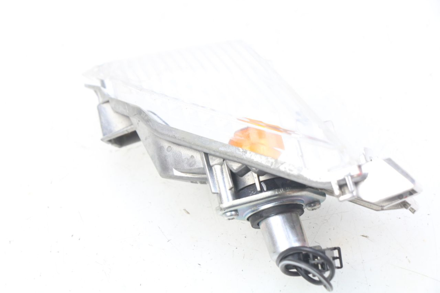 photo de PISCA TRASEIRO DIREITO SUZUKI GSX-R GSXR 750 (2011 - 2016) - Ampliação técnica