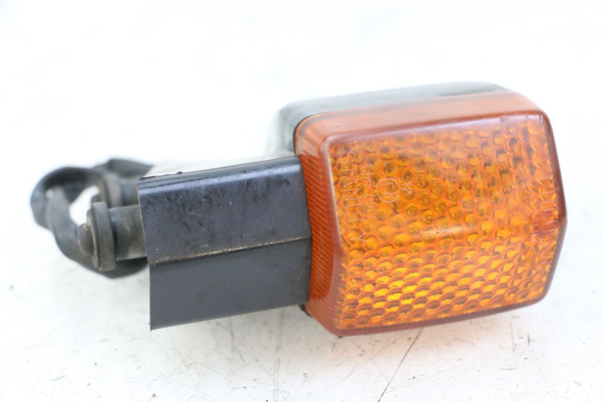 photo de PISCA TRASEIRO DIREITO HONDA CBR F 1000 (1993 - 1996) - Vista principal