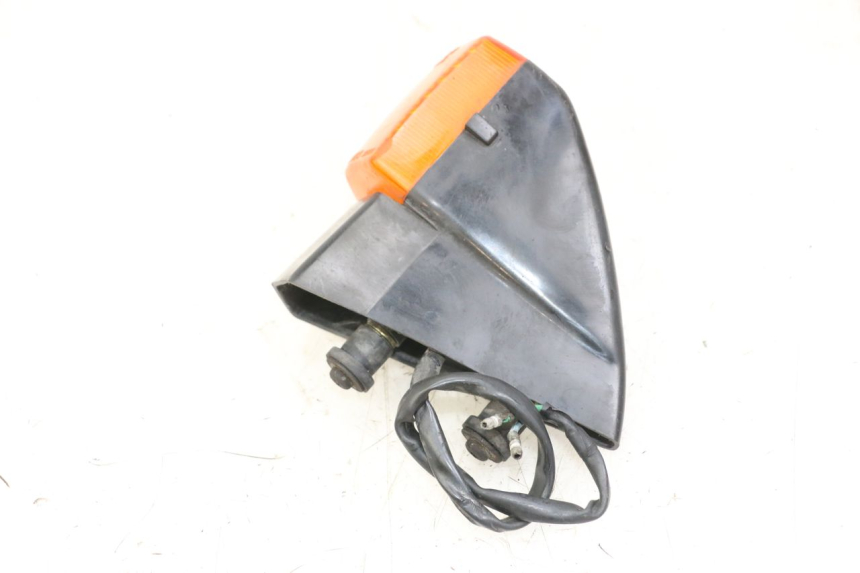 photo de PISCA TRASEIRO DIREITO HONDA CBR F 1000 (1993 - 1996) - Zoom do estado de desgaste