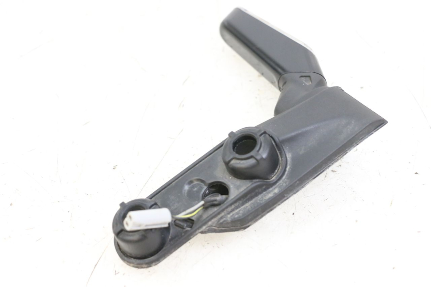 photo de PISCA TRASEIRO DIREITO HUSQVARNA SVARTPILEN 401 (2018 - 2023) - Ampliação técnica