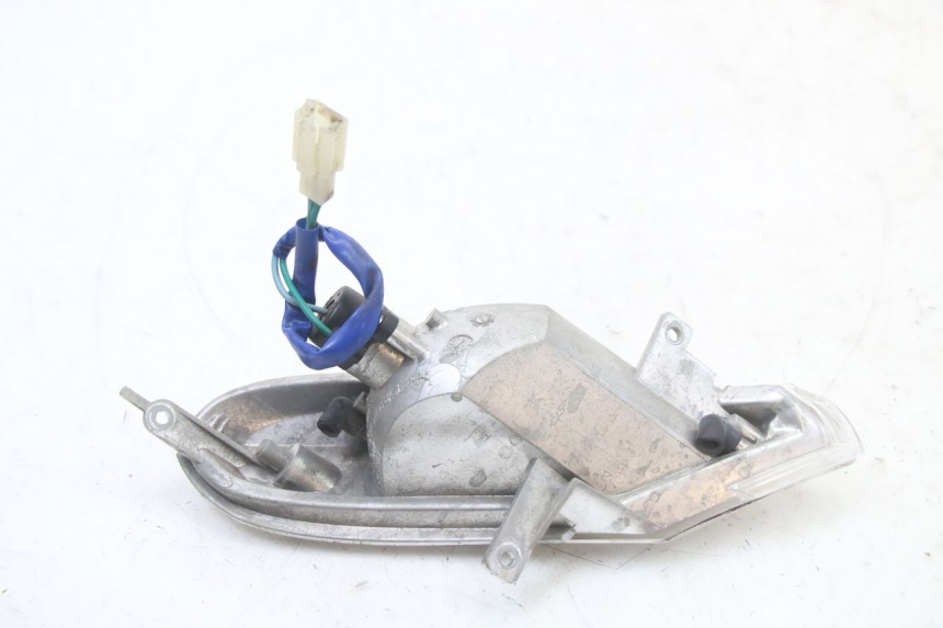 photo de PISCA TRASEIRO DIREITO KYMCO GRAND DINK 125 (2008 - 2014) - Outro ângulo de visão