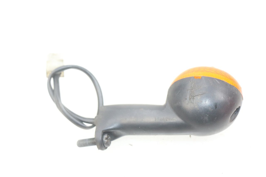 photo de PISCA TRASEIRO DIREITO PEUGEOT LUDIX 2 PRO 4T 50 (2008 - 2013) - Zoom do estado de desgaste