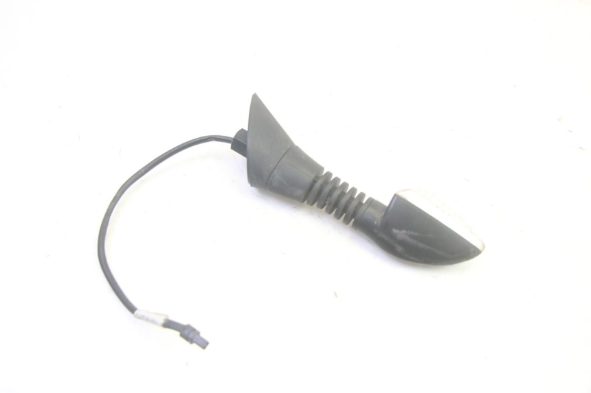 photo de PISCA TRASEIRO DIREITO PIAGGIO MP3 HPE 350 (2018 - 2020) - Zoom do estado de desgaste