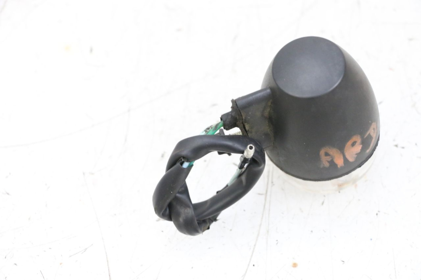photo de PISCA TRASEIRO DIREITO SYM ORBIT 2 50 (2008 - 2014) - Outro ângulo de visão