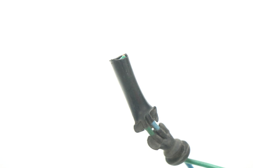 photo de PISCA TRASEIRO DIREITO HONDA PCX (JF47) 125 (2012 - 2013) - Pontos de fixação